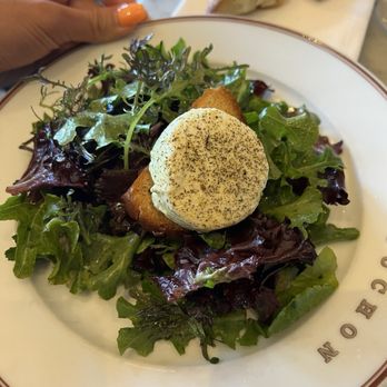 Bouchon - French Near Me - Yountville, California