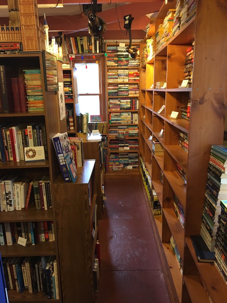 TURN THE PAGE BOOKS Updated August 2024 17 Reviews 8451 Transit