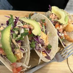 El Barco Marinero - Tacos De Camaron