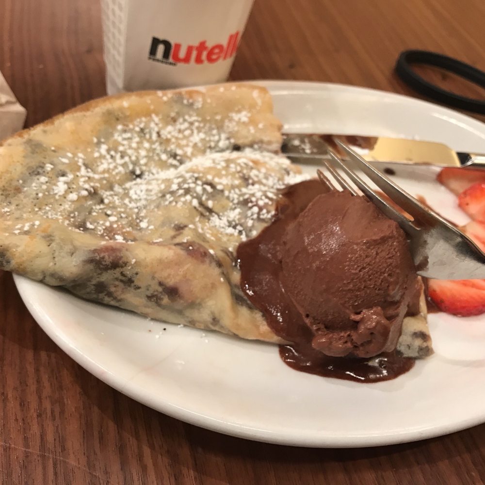 Nutella Cafe - Desserts Near Me - Chicago, Illinois
