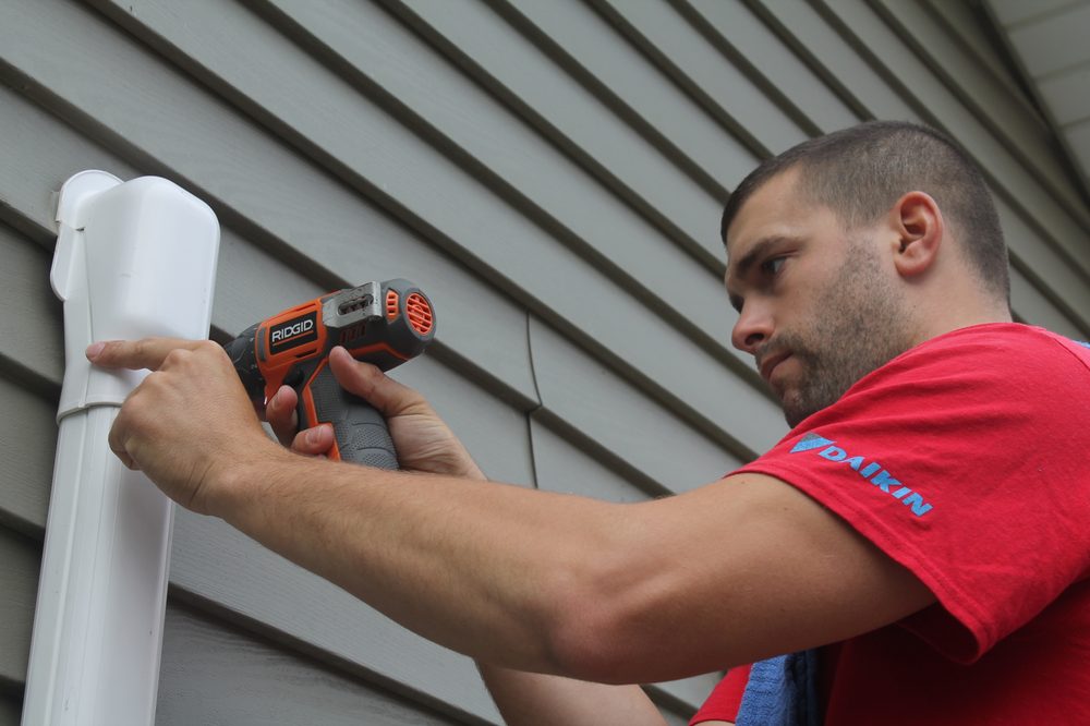 MAC HEAT PUMPS Updated September 2024 10 Photos 87 Hillside Ave, Bangor, Maine Heating