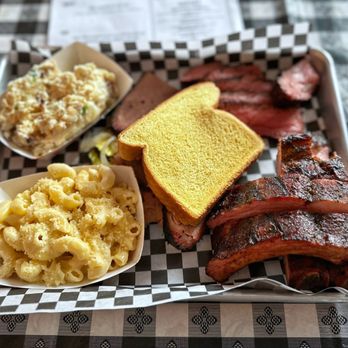 The Smoke Point BBQ & Provisions - bacon, macaroni, and cheese - Barbeque Near Me - San Juan Bautista, California The Smoke Point BBQ & Provisions - bacon, macaroni, and cheese - Barbeque Near Me - San Juan Bautista, California
