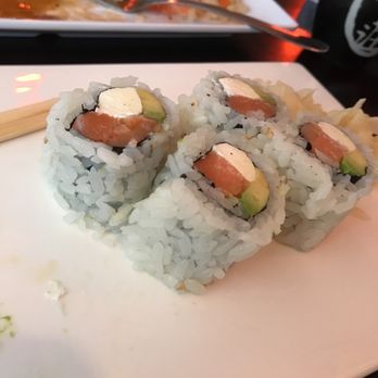Wang's Bistro - Sushi Bars Near Me - Frankenmuth, Michigan