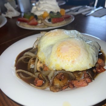 Eggs 'n Things - Hawaiian Loco Moco - Breakfast & Brunch Near Me - Honolulu, Hawaii Eggs 'n Things - Hawaiian Loco Moco - Breakfast & Brunch Near Me - Honolulu, Hawaii