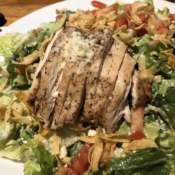 Chili's - Grilled Chicken Salad - Tex-Mex Near Me - Riverside, California Chili's - Grilled Chicken Salad - Tex-Mex Near Me - Riverside, California