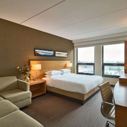 Hyatt Place Amsterdam Airport - Guest Room