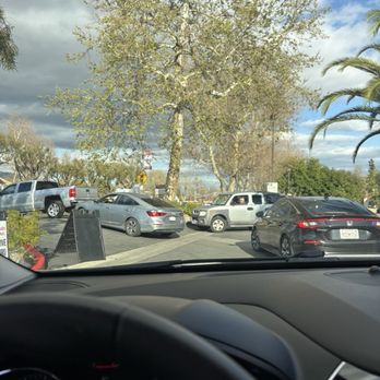 In-N-Out Burger - Line - Fast Food Near Me - Rancho Cucamonga, California In-N-Out Burger - Line - Fast Food Near Me - Rancho Cucamonga, California