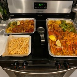 Crab House Seafood Market - 30. One lb. Snow Crab and One lb. Crawfish Combo Plate 41. One lb. Snow Crab, One lb. Large Shrimp, and 2 Medium Lobster Tail Combo Plate