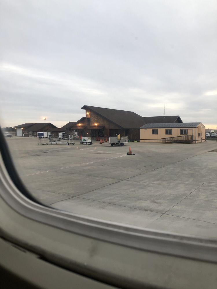 DICKINSON THEODORE ROOSEVELT REGIONAL AIRPORT 11120 42nd St SW