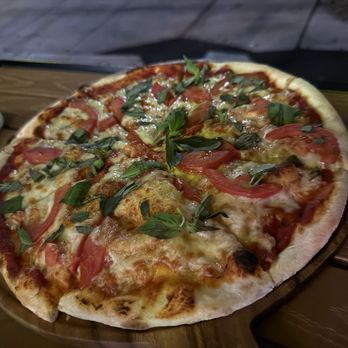 Viking Pizza Kabob & Grill - Margarita pizza - Pizza Near Me - Glendale, California