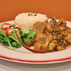 Trini Vybez By Kalu's Seasoning Blends And Catering - Stewed Chicken with Rice