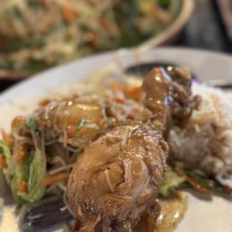 SARI-SARI FILIPINO RESTAURANT, MARKET, & BAKERY - Updated March ...