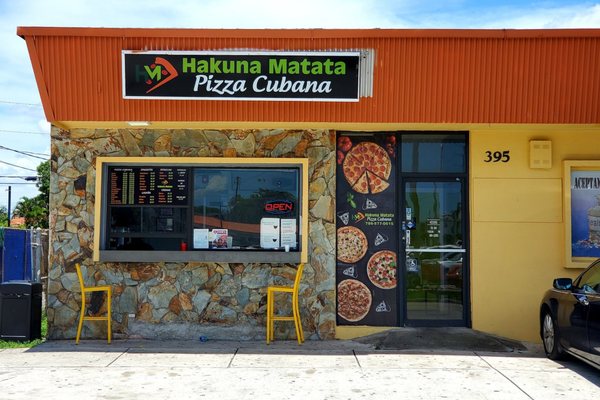 Hakuna Matata Pizza Cubana by null
