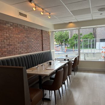 Sitar - Interior after renovation - Indian Near Me - New Haven, Connecticut Sitar - Interior after renovation - Indian Near Me - New Haven, Connecticut