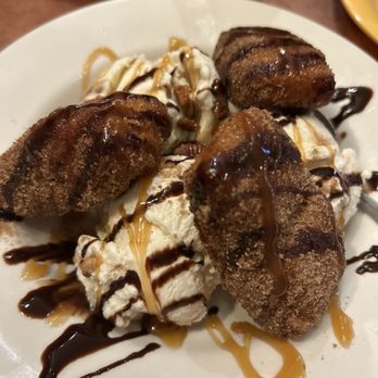 The Motherloaded Tavern - Ice cream and beignets, yum! - New American Near Me - Breckenridge, Colorado The Motherloaded Tavern - Ice cream and beignets, yum! - New American Near Me - Breckenridge, Colorado
