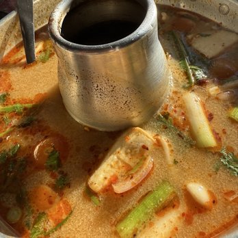 Khamdee Thai Cookhouse - Tom yum Nam-khon (seafood) - Thai Near Me - Beaverton, Oregon