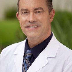 Dr Devin Binder