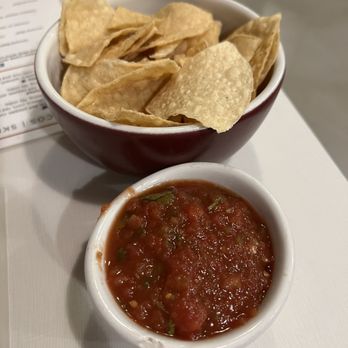 El Chinito Gordo - Chips and salsa - Mexican Near Me - Tucson, Arizona
