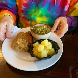 Dodd's Log Cabin Grill - This meatloaf dinner was really good.