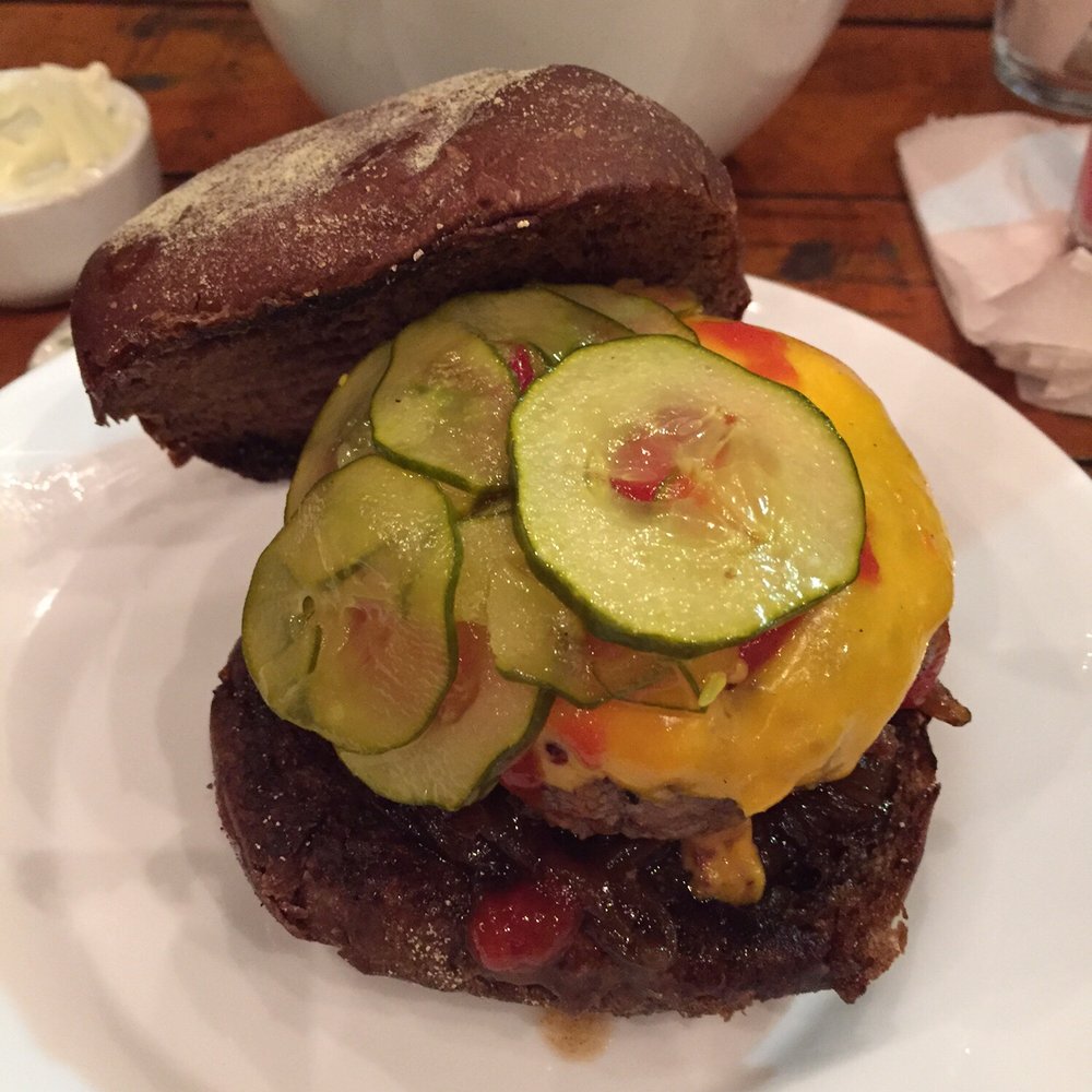 Frank & Charles - Frank burger - Burgers Near Me - São Paulo, SP