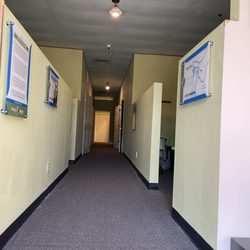 Footy Rooty -Louisville - Hallway