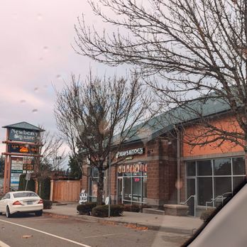 Kaffeehaus de Châtillon - Look for this strip mall and park behind to access this one of only two traditional Viennese Koffee Haus style establishments in the nation! - Themed Cafes Near Me - Lynnwood, Washington Kaffeehaus de Châtillon - Look for this strip mall and park behind to access this one of only two traditional Viennese Koffee Haus style establishments in the nation! - Themed Cafes Near Me - Lynnwood, Washington