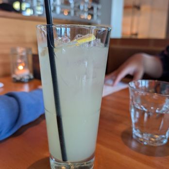 Farmstead At Long Meadow Ranch - Kids lemonade - American Near Me - Saint Helena, California