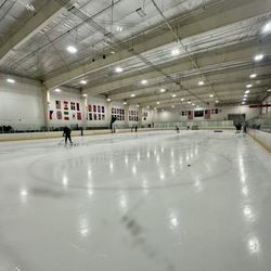 Winterhawks Ice Center - Ice rink