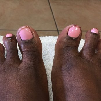 La Vie Nails - #WhatDemToesDo Great work, Ivy! - Nail Salons Near Me - Alameda, California