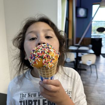 La Michoacana - Waffle cone with mango ice cream and rainbow sprinkles. - Ice Cream & Frozen Yogurt Near Me - Carmel, Indiana La Michoacana - Waffle cone with mango ice cream and rainbow sprinkles. - Ice Cream & Frozen Yogurt Near Me - Carmel, Indiana