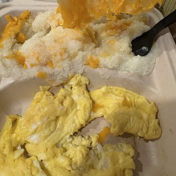 The Toast & Jam - Scrambled eggs and cheesy grits. - Breakfast & Brunch Near Me - Inglewood, California The Toast & Jam - Scrambled eggs and cheesy grits. - Breakfast & Brunch Near Me - Inglewood, California