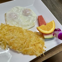 Heidy’s Coffee Shop - Simple eggs & hash browns  delicious!