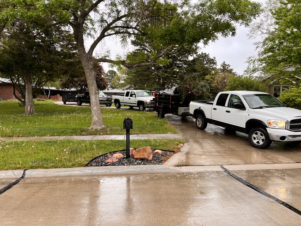 MCR Junk & Hauling - tree service in Lincoln, NE