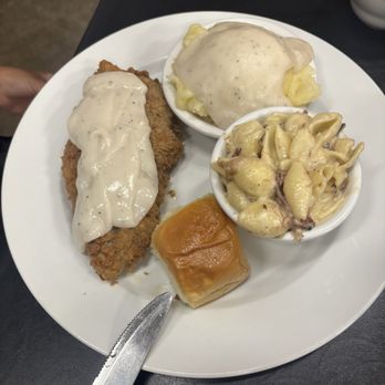 Red Oak Fillin' Station - Chicken fried steak - Southern Near Me - Hot Springs, Arkansas Red Oak Fillin' Station - Chicken fried steak - Southern Near Me - Hot Springs, Arkansas