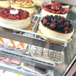 Cestra’s Bakery - Berrylicious