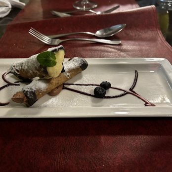 Don Vito Zanoni - Cannoli - Italian Near Me - Viña del Mar, VS Don Vito Zanoni - Cannoli - Italian Near Me - Viña del Mar, VS