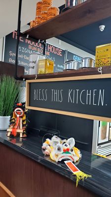 BBH Noodle House by null