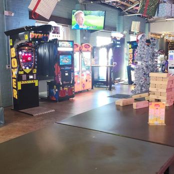 Queen Park Social - Wow - Bars Near Me - Charlotte, North Carolina Queen Park Social - Wow - Bars Near Me - Charlotte, North Carolina