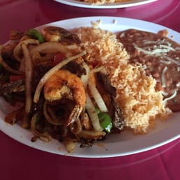 Fajita mix plate... Shrimp, chicken and carne asada. Look at that shrimp! Fajita mix plate... Shrimp, chicken and carne asada. Look at that shrimp!