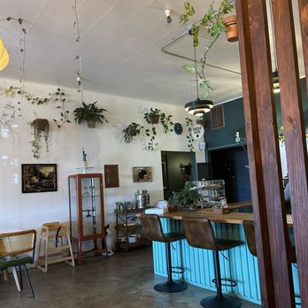 Enjoy Bagels & Sweets - Interior - Bakeries Near Me - Buellton, California Enjoy Bagels & Sweets - Interior - Bakeries Near Me - Buellton, California