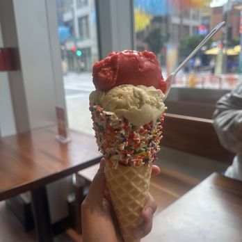 Sundae Artisan Ice Cream - Ice cream cone, two regular scoops, topped with gummy worms. - Ice Cream & Frozen Yogurt Near Me - Denver, Colorado Sundae Artisan Ice Cream - Ice cream cone, two regular scoops, topped with gummy worms. - Ice Cream & Frozen Yogurt Near Me - Denver, Colorado