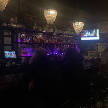 Looking Glass Lounge - Bar area - Lounges Near Me - Washington, DC, District of Columbia