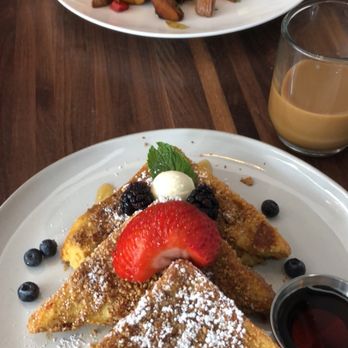 Lapisara Eatery - Breakfast & Brunch Near Me - San Francisco, California Lapisara Eatery - Breakfast & Brunch Near Me - San Francisco, California