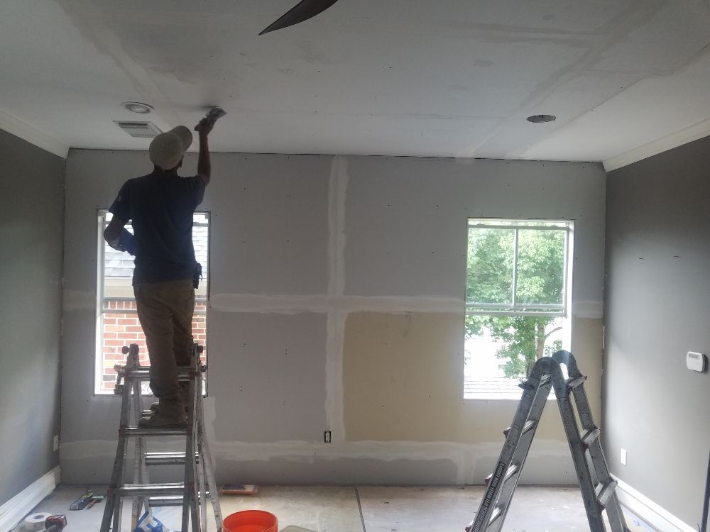 Slide of Eagle Eye Roofing & Contracting Services