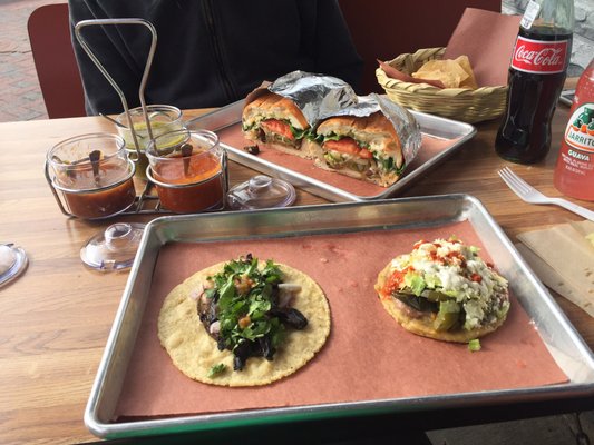 Cocina Luchadoras by null