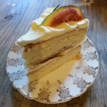 Lovecrumbs - Rosemary, fig and vanilla cake - Coffee & Tea Near Me - Edinburgh, EDH