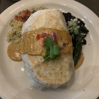 La Joya - Fresh Mexican - Pesto Chicken Burrito - Mexican Near Me - Simsbury, Connecticut La Joya - Fresh Mexican - Pesto Chicken Burrito - Mexican Near Me - Simsbury, Connecticut