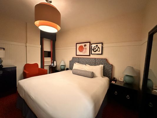 Hotel Triton by null