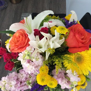 Arthur Pfeil Smart Flowers - Several different flowers in this arrangement! - Florists Near Me - San Antonio, Texas Arthur Pfeil Smart Flowers - Several different flowers in this arrangement! - Florists Near Me - San Antonio, Texas