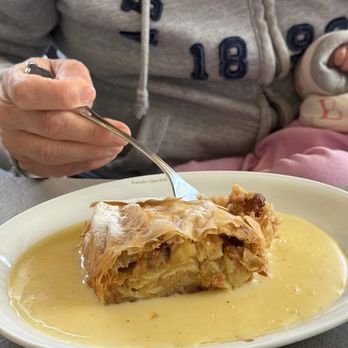 Café Mozart - Strudel - Cafes Near Me - Vienna, 9 Café Mozart - Strudel - Cafes Near Me - Vienna, 9